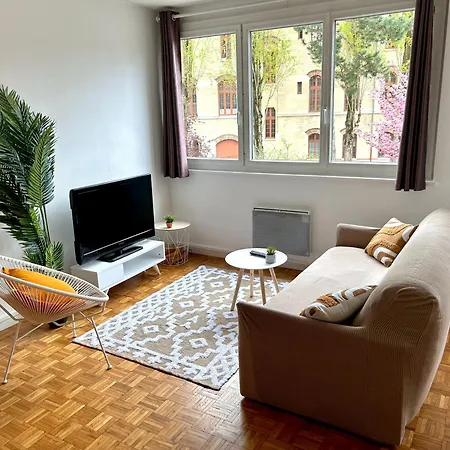 Hanami - Parc De - Cozy Apartament